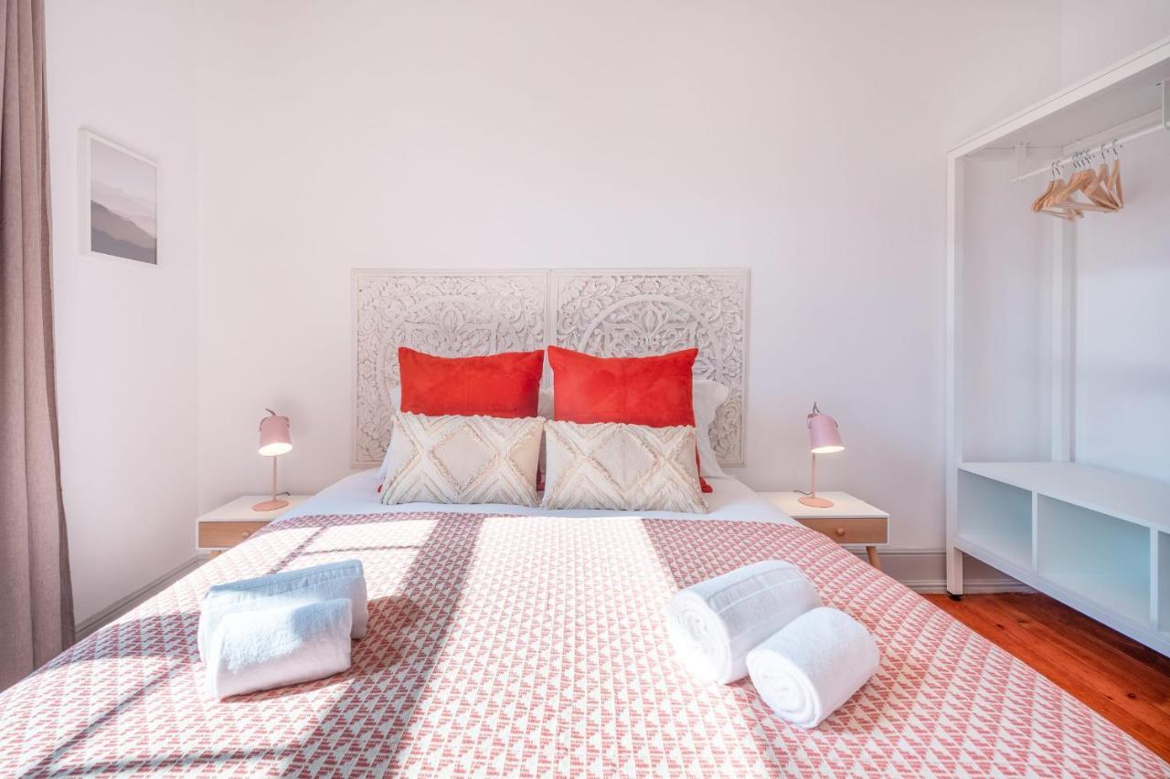 Vita Portucale ! Deluxe 3 Bedroom Apartment In Arroios Lisboa Екстериор снимка